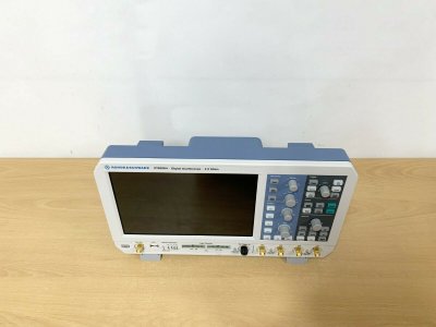 Цифровой четырехканальный осциллограф R&S RTB2004 (демонстрационный)